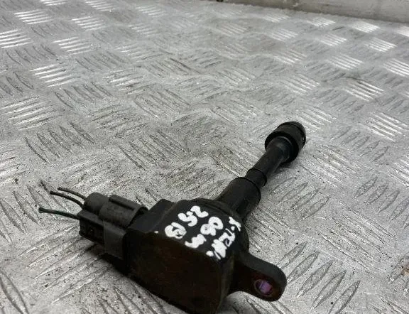 NISSAN X-Trail T30 (2001-2007) Augstsprieguma aizdedzes spole 224488H315 30501325