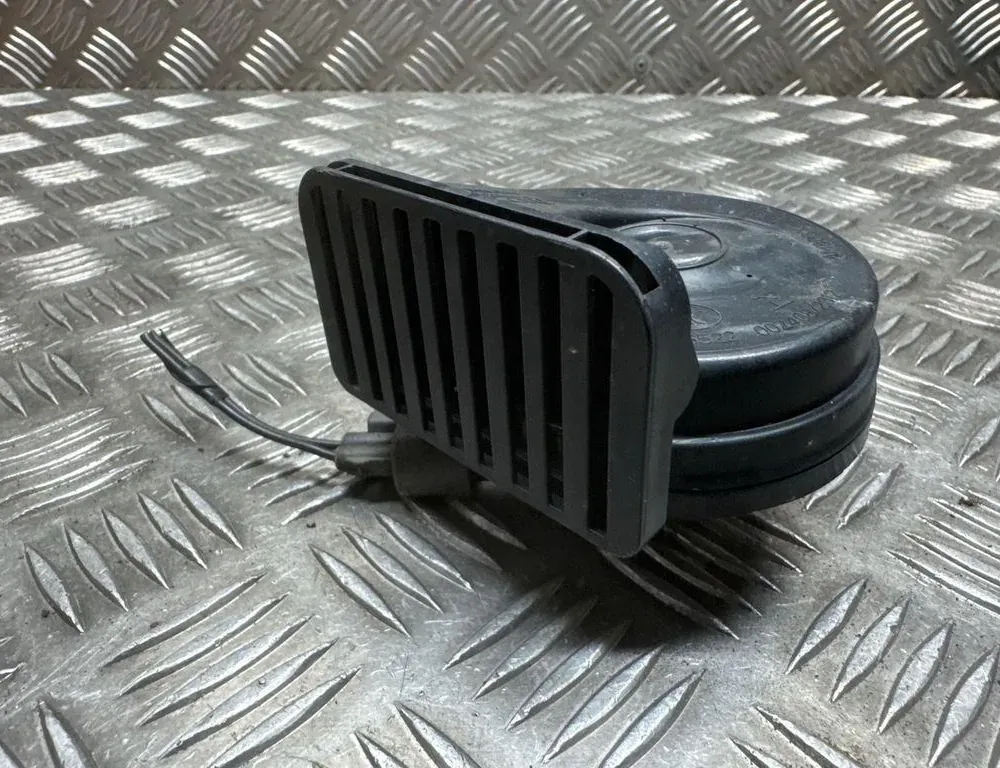 LAND ROVER Range Rover Velar 1 generation (2017-2024) Horn Signal 1237F142,J8a213801AB 33185380