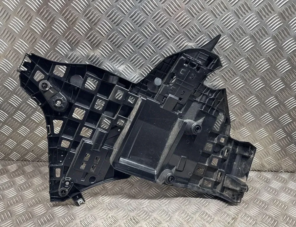 BMW X5 G05/G18 (2018-2024) Держатель заднего бампера правый 8085646 33556539