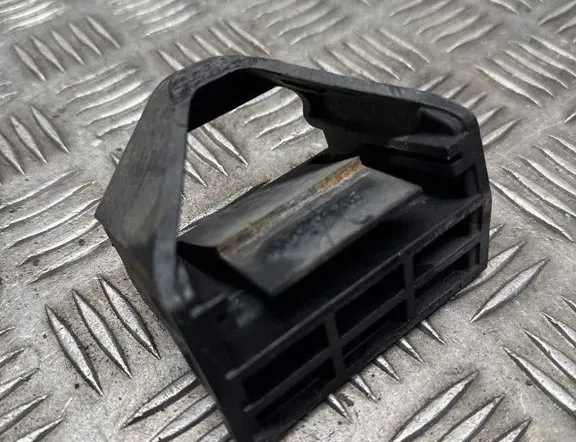 BMW X3 F25 (2010-2017) Держатель радиатора 7593779 33794700