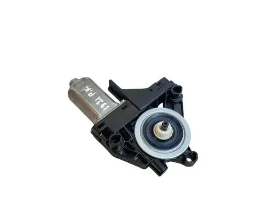 VOLVO V40 Cross Country 1 generation (2012-2020) Front Left Door Window Regulator Motor WR12718 27124130