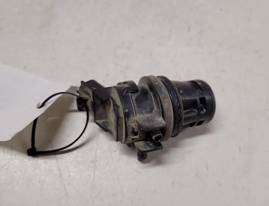 MAZDA 6 GG (2002-2007) Mazgātāja tvertnes motorīts 8603102451 28655870