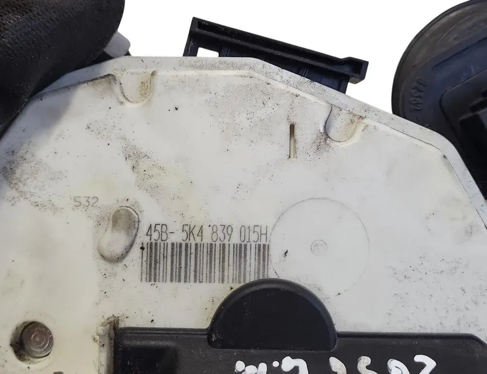 VOLKSWAGEN Golf 8 generation (2019-2023) Rear Left Door Lock 5K4839015H 32023830