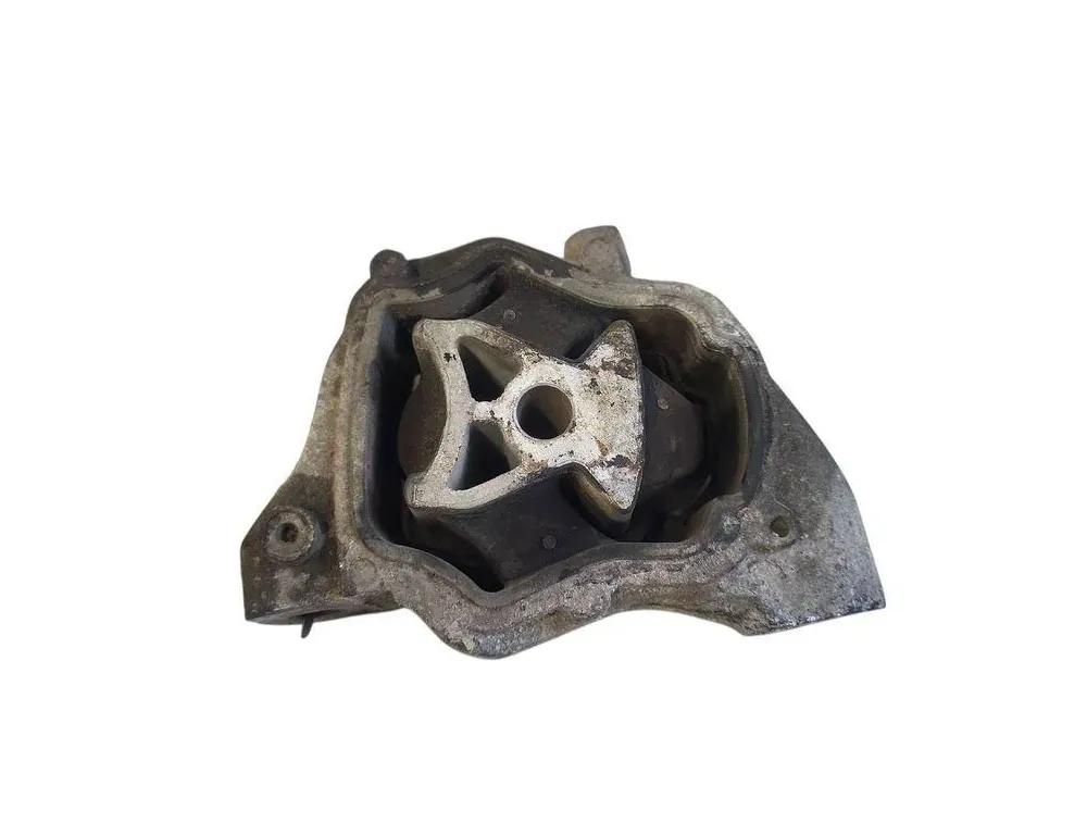 VOLVO V70 3 generation (2007-2020) Front engine mount 33353618