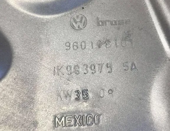 VOLKSWAGEN Golf 5 generation (2003-2009) Rear left door window lifter 1K9839755A 33353694