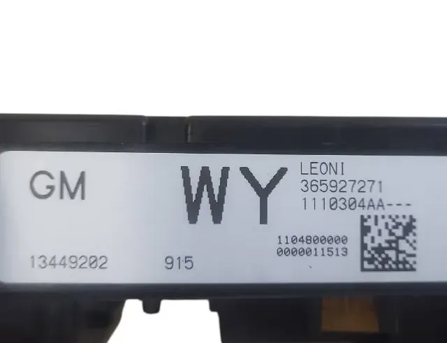 OPEL Zafira C (2012-2016) Fuse box 365927271 33385928