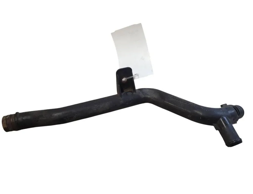 AUDI A4 B8/8K (2011-2016) Dzesēšanas šļauka / truba 03L121065 33496841