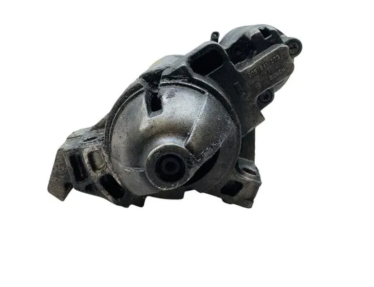 BMW 3 Series E90/E91/E92/E93 (2004-2013) Стартер 8506657 33503160