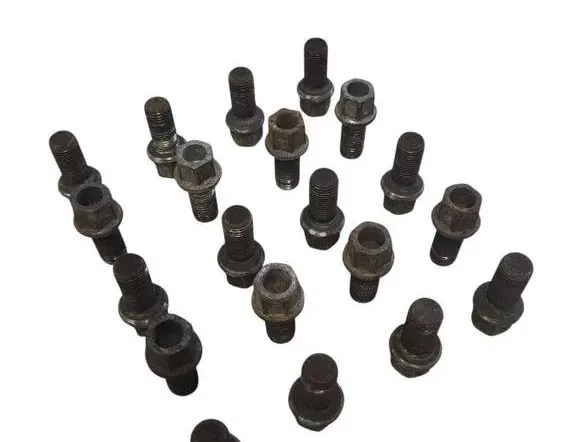 SEAT Leon 2 generation (2005-2012) Bolts 33511526