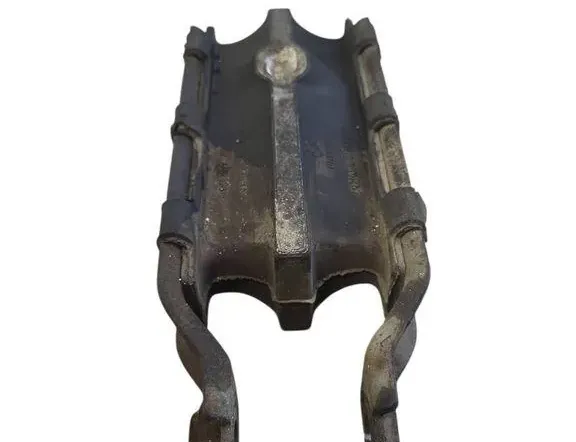 VOLVO V70 3 generation (2007-2020) Priekšējais motora stiprinājums 31262935 33519206