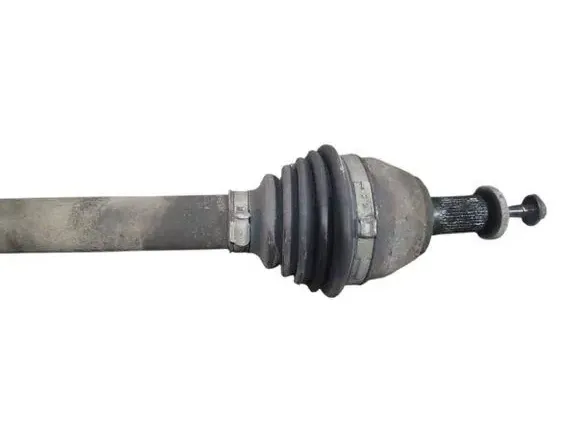VOLVO V50 1 generation (2003-2012) Front Right Driveshaft 33520165