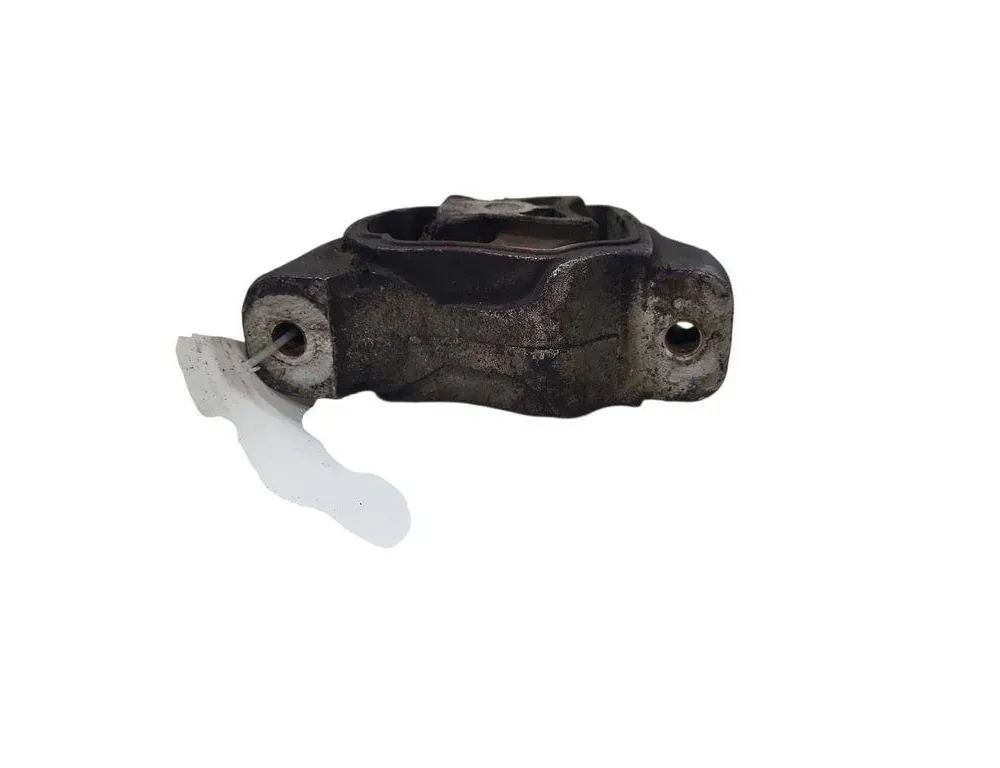 VOLVO V70 3 generation (2007-2020) Front engine mount 8070M18 33520860