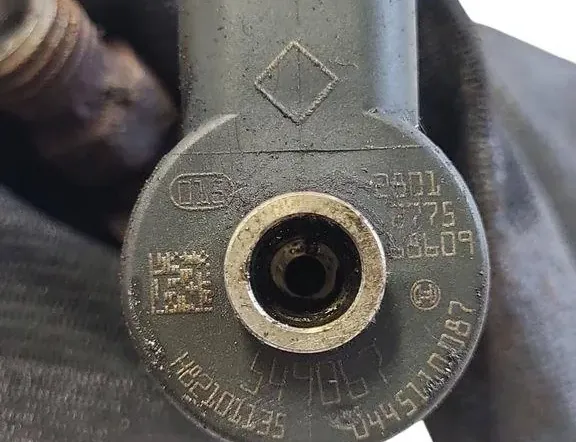 RENAULT Master 3 generation (2010-2023) Fuel Injector 0445110087 33529085