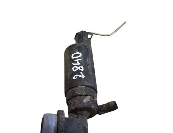 TOYOTA Avensis 2 generation (2002-2009) Моторчик бачка омывателя 2220078 33533703