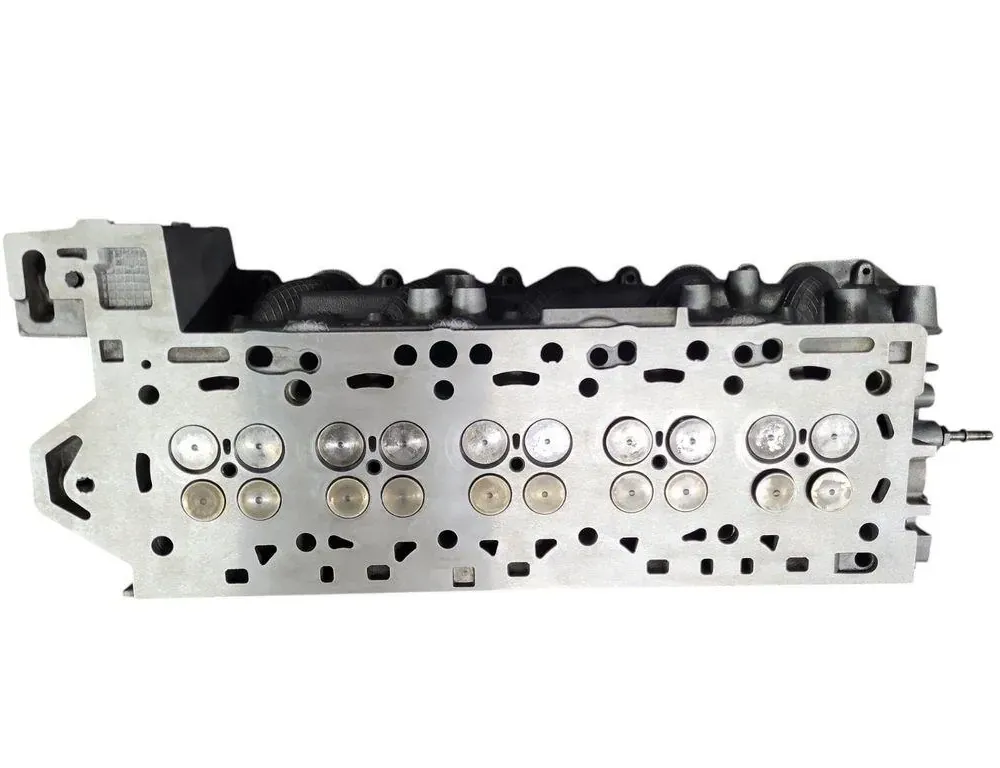 VOLVO V60 1 generation (2010-2020) Engine Cylinder Head 30777365 33565319