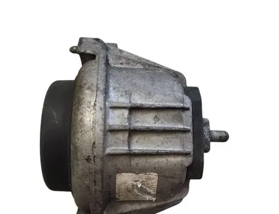 BMW 3 Series F30/F31 (2011-2020) Передняя подушка двигателя 13981112 33576308