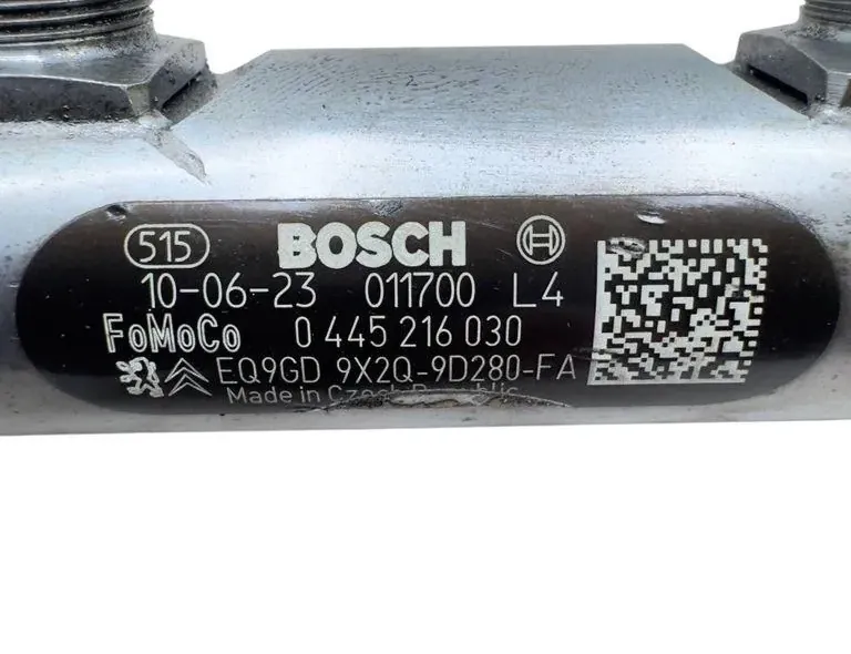 LAND ROVER Range Rover Sport 1 generation (2005-2013) Fuel Rail 9X2Q9D280FA 33718266