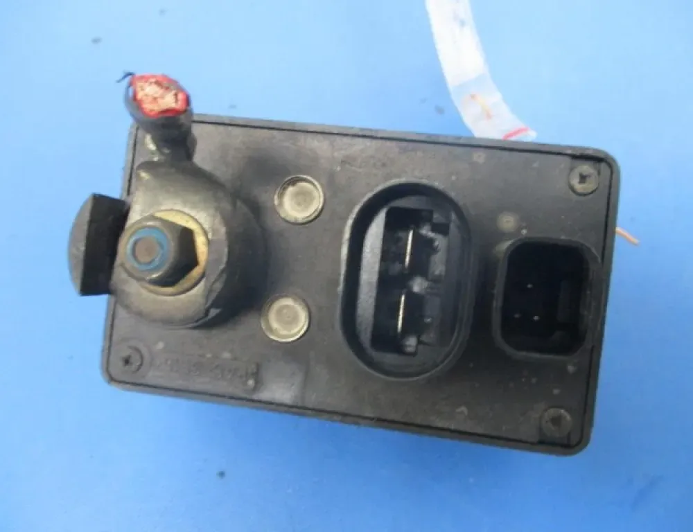 VOLVO V40 1 generation (1996-2004) Relejs 7700107794 21391100