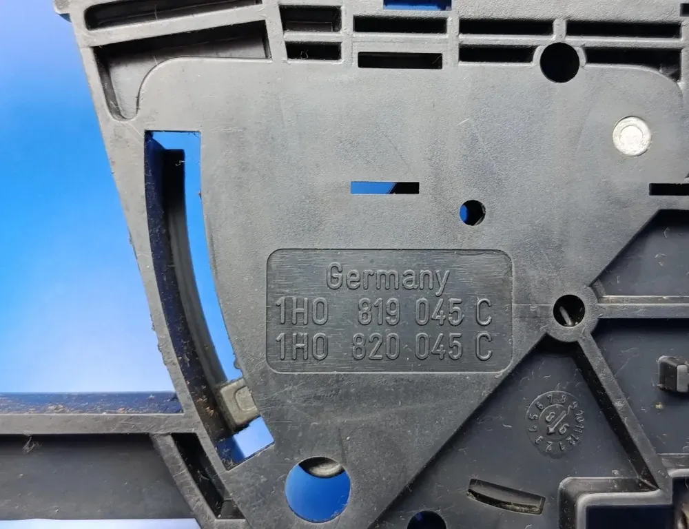 SEAT Ibiza 2 generation (1993-2002) Klimata kontroles modulis 1H0819045C 34216441