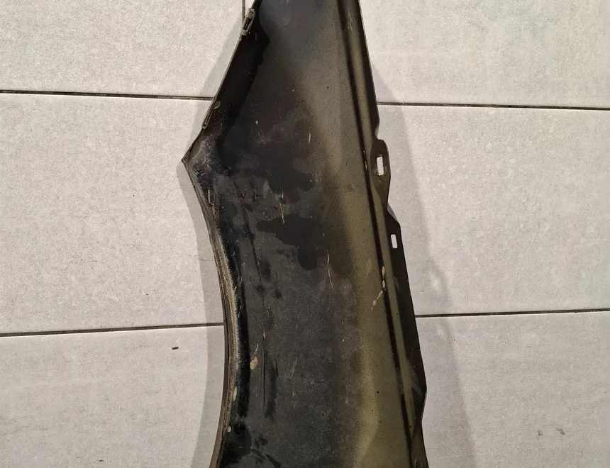 MERCEDES-BENZ C-Class W204/S204/C204 (2004-2015) Крыло переднее правое 33155647