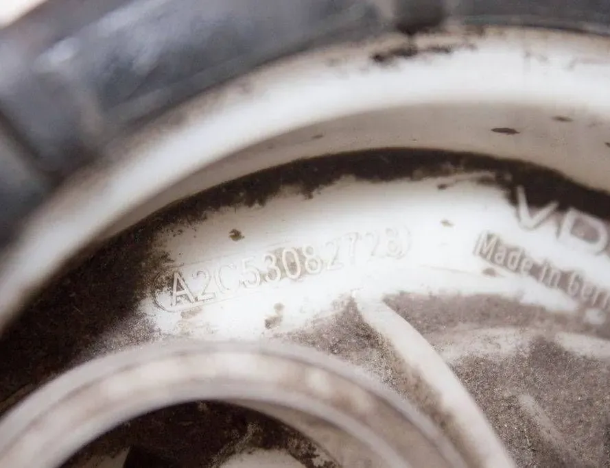 MERCEDES-BENZ C-Class W203/S203/CL203 (2000-2008) Топливный насос A2C53082728,A2C53033999,A2C53065557 34307676