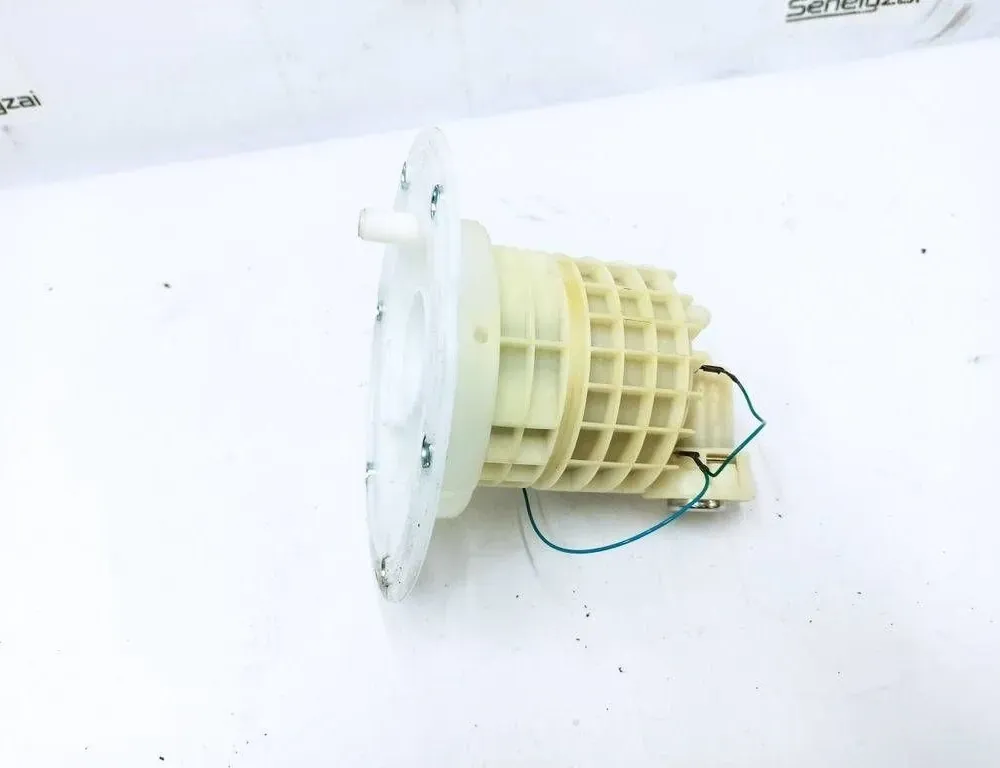 MERCEDES-BENZ SLK-Class R171 (2004-2011) Топливный насос 6104084001,071212127520 34311862