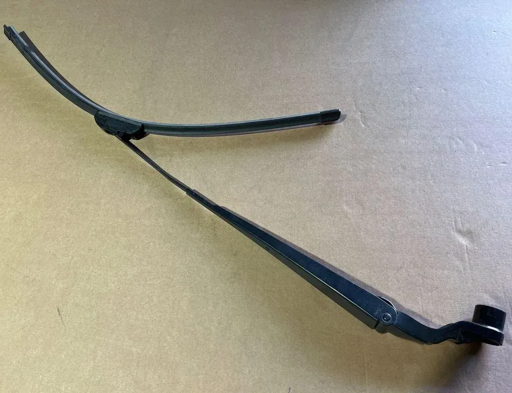 NISSAN Note E12 (2013-2021) Front Wiper Arms NWBZ8472 33891632