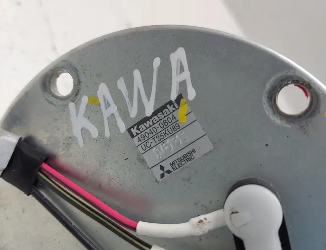 KAWASAKI Z650RS Degvielas sūknis 490400804,Uct35ku89 34482894