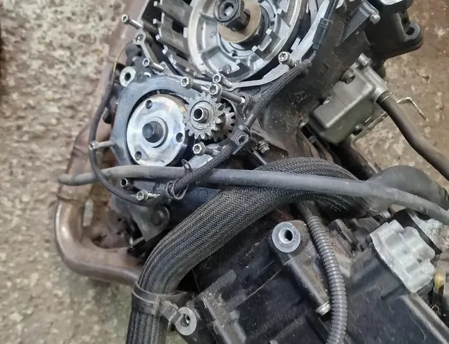 SUZUKI GSX-S Dzinējs DTB1-100788,21H04K,48K0,48K1,BBCCCCC,0797A 34804727