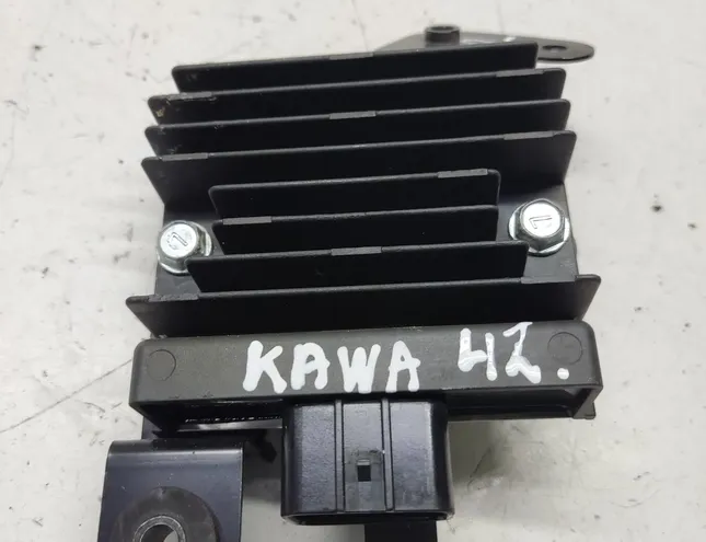 KAWASAKI Z650RS Voltage rectifier regulator Sh868aa 34489669