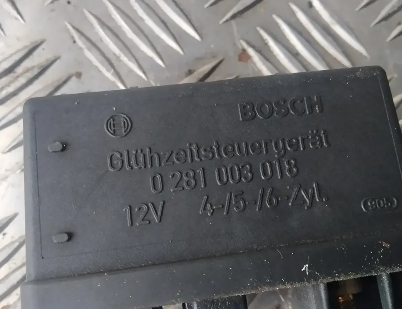 PEUGEOT 407 1 generation (2004-2010) Aizdedzes sveces 0281003018 11298902