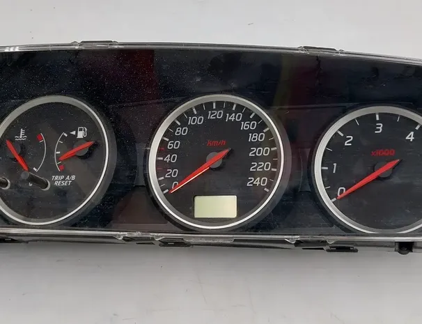 NISSAN Primera P12 (2001-2008) Instrumentu panelis/spidometrs AV6192632719,2632719,AV619 27503760
