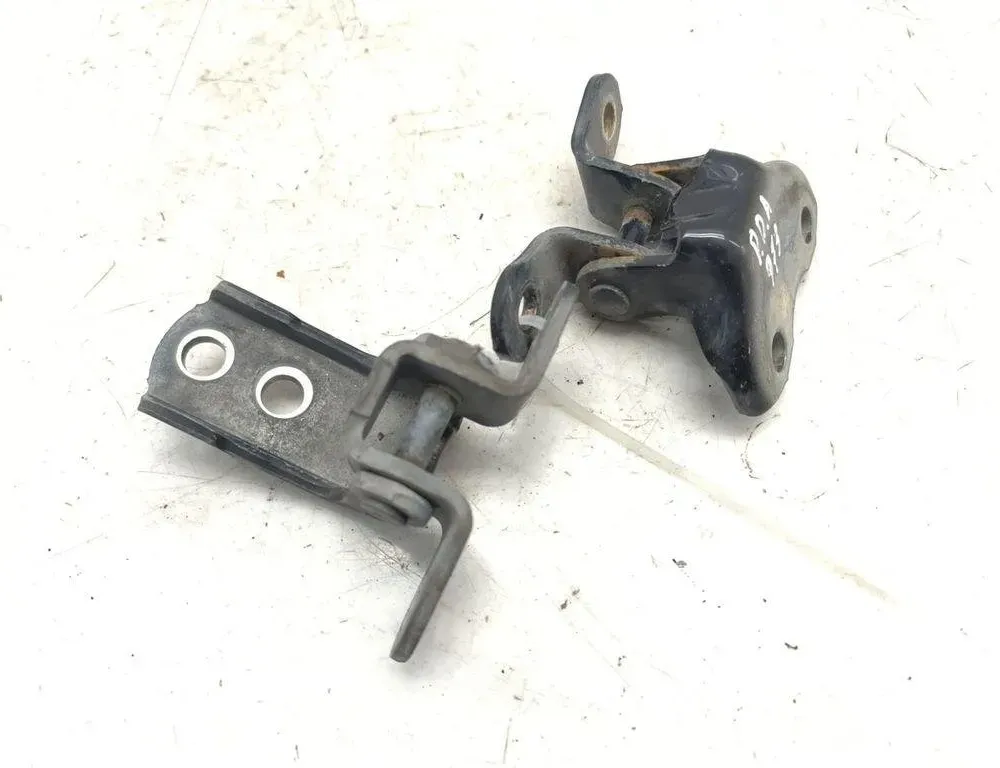 TOYOTA Prius 3 generation (XW30) (2009-2015) Citas virsbūves detaļas 202 30677318