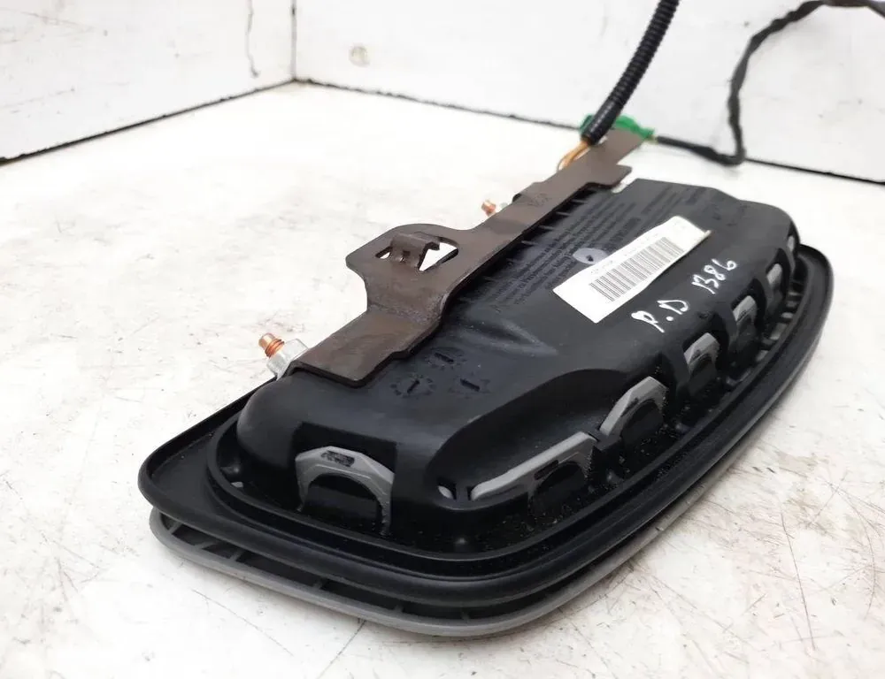 CITROËN C3 1 generation (2002-2010) Front Right Seat Airbag SRS 96434319ZQ 33384922