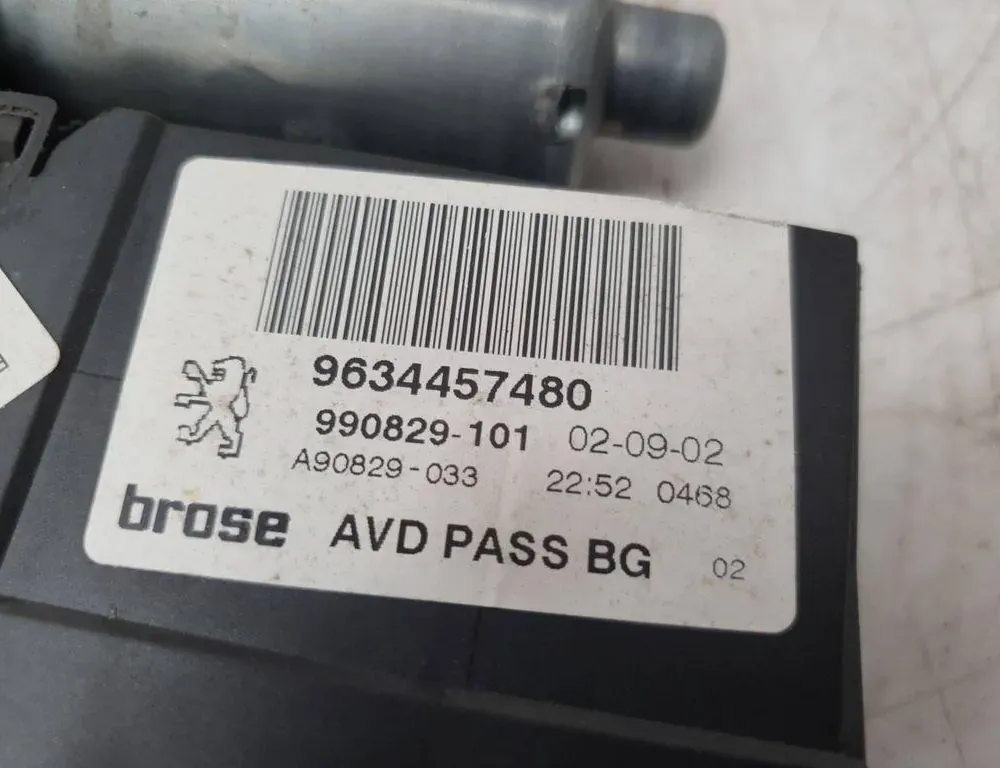 PEUGEOT 307 1 generation (2001-2008) Front Left Door Window Regulator 0130821767 33502719