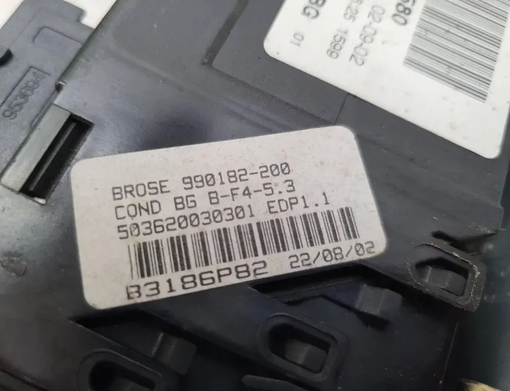 PEUGEOT 307 1 generation (2001-2008) Front Left Door Window Regulator 0130821767 33502719