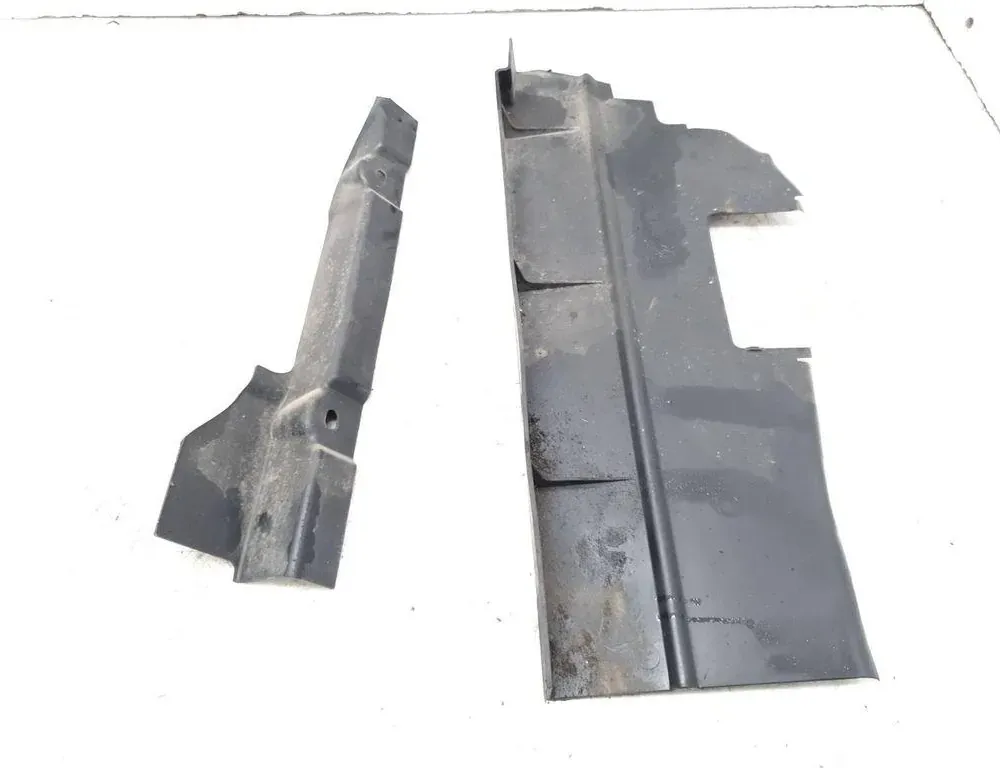 PEUGEOT 307 1 generation (2001-2008) Radiator air diverter 9640057480 33527916