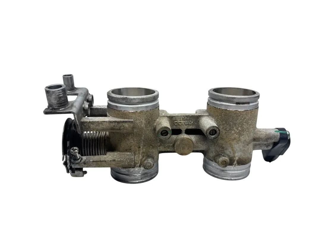 BMW C Droseļvārsta korpuss 13547729883,7729883 34611163