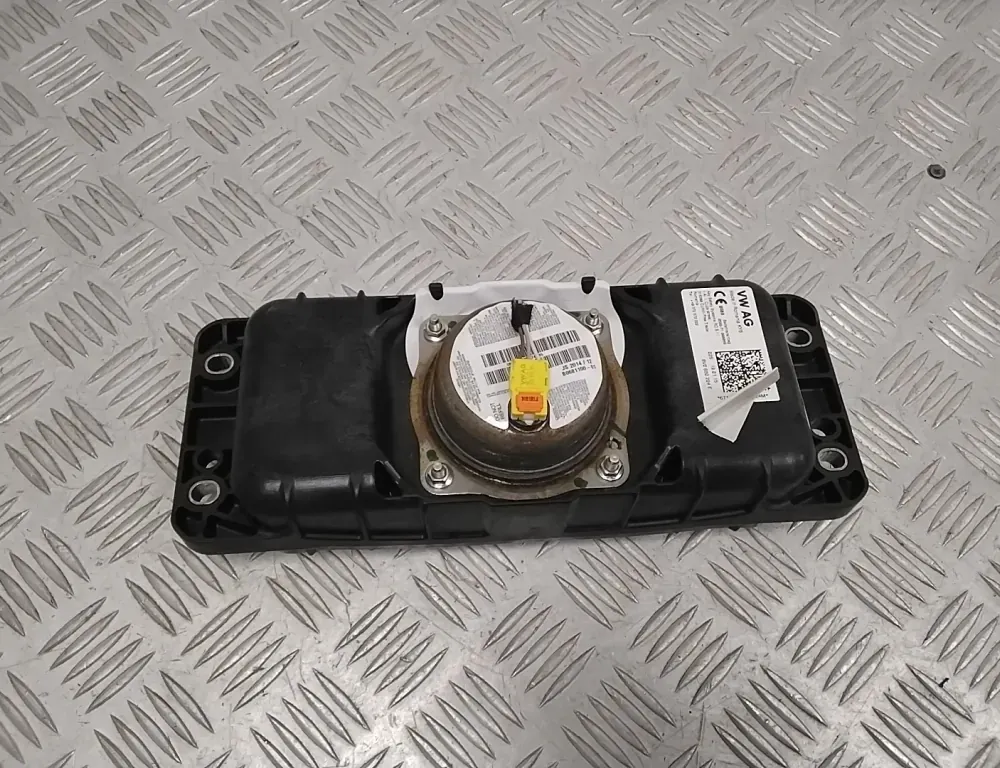 VOLKSWAGEN Golf 7 generation (2012-2024) Dashboard Airbag SRS 8V0880204E 33501861