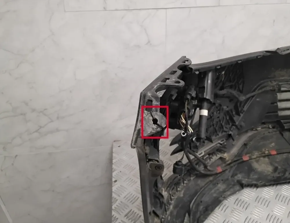 VOLKSWAGEN Passat B8 (2014-2023) Priekšējais bamperis 3G0807221B 33717149