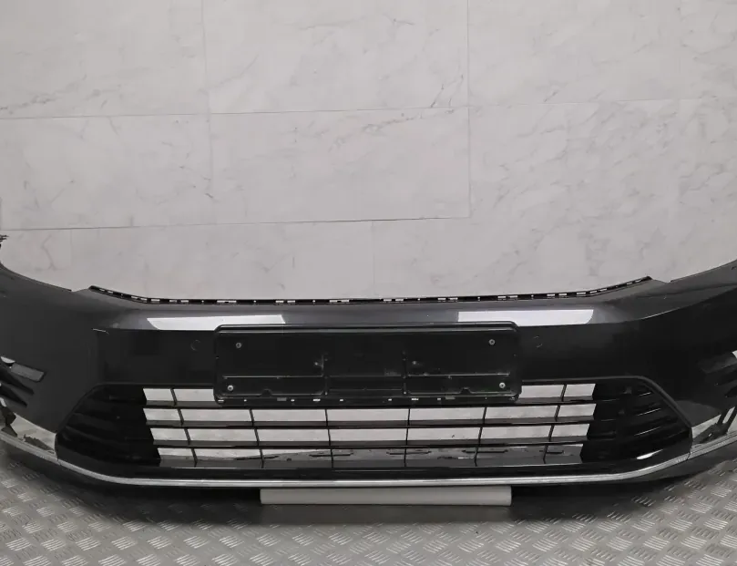 VOLKSWAGEN Passat B8 (2014-2023) Priekšējais bamperis 3G0807221B 33717149
