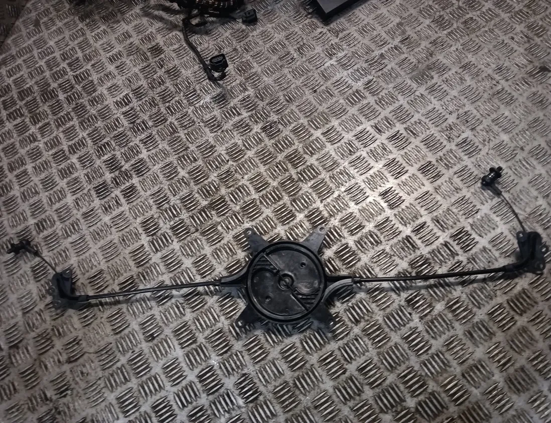 MINI Cabrio R52 (2004-2008) Aizmugurējā bagāžnieka slēdzene 7197491 31944394