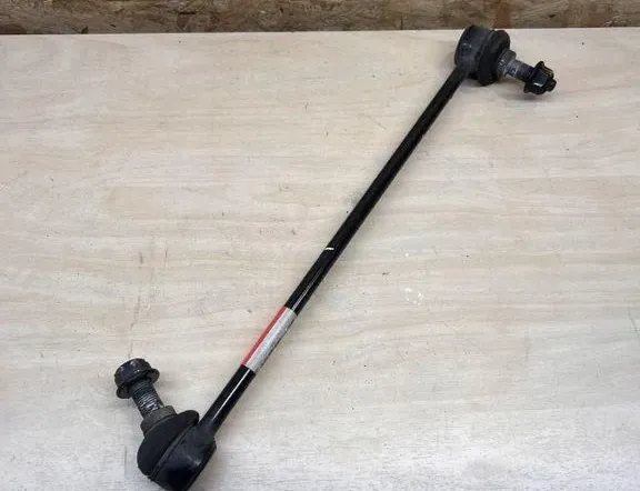 HYUNDAI Ioniq AE (2016-2023) Передний правый стабилизатор 33909039