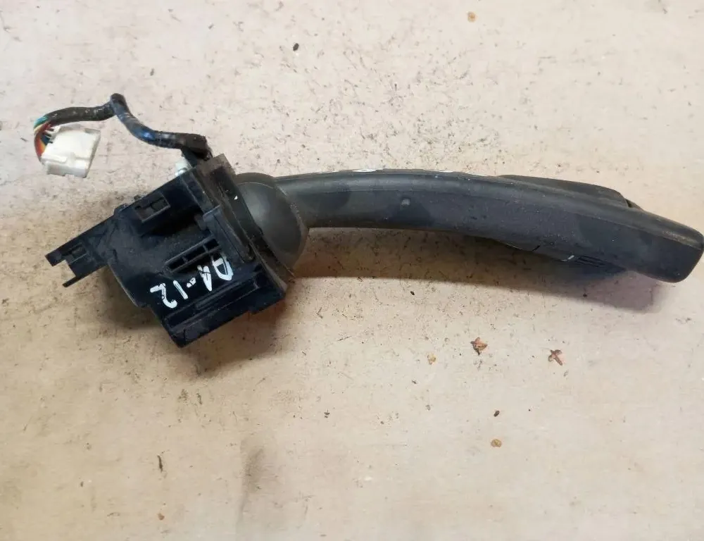 VOLVO S60 3 generation (2018-2023) поворота переключение  31327904 33120949