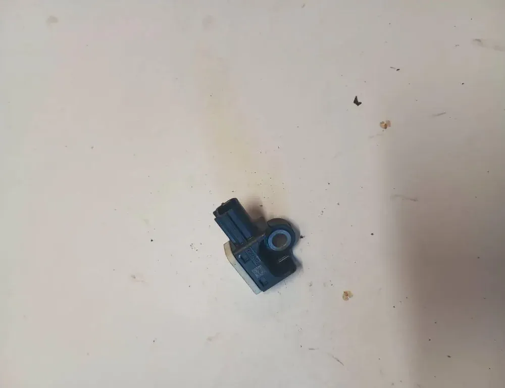 VOLVO S60 2 generation (2010-2020) Боковой датчик удара левый 8V4T14B006AA 33121944
