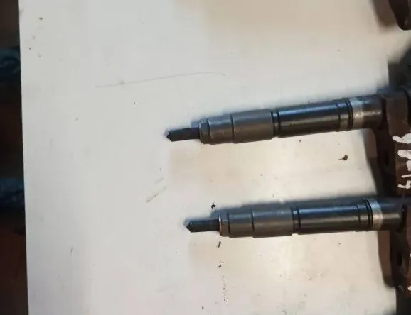 VOLVO V60 1 generation (2010-2020) Форсунка VEA132370010AAB 33122566