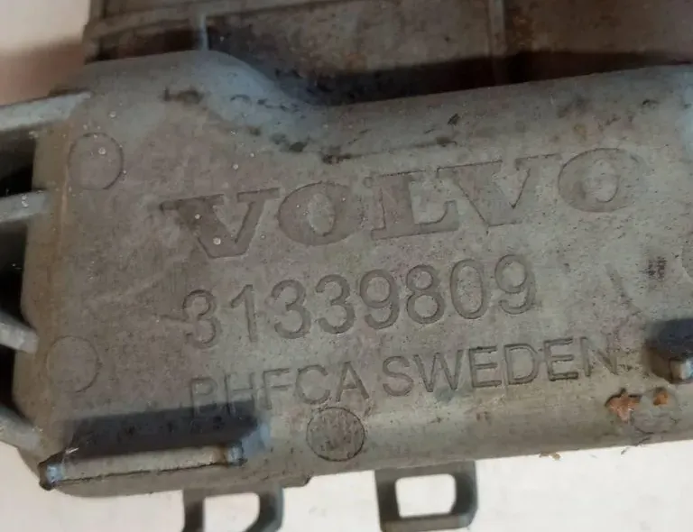 VOLVO XC60 1 generation (2008-2017) Vacuum tank 31339809 33122765