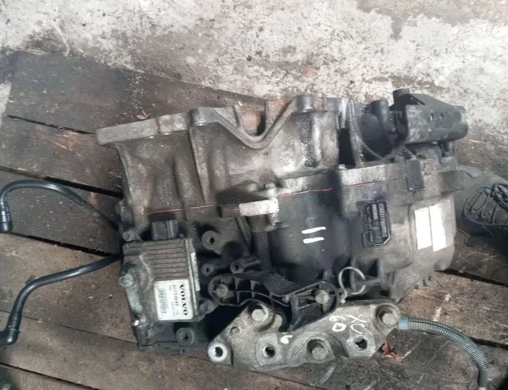 VOLVO XC60 1 generation (2008-2017) pārnesumkārba 33125321