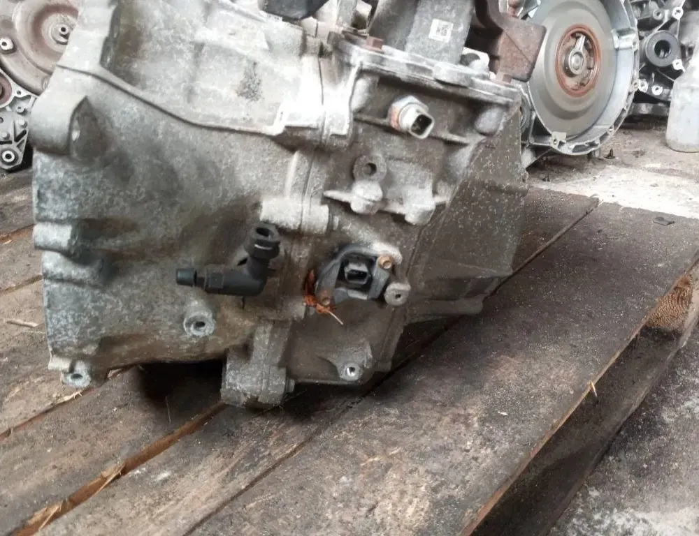 VOLVO V60 1 generation (2010-2020) Gearbox 33125327