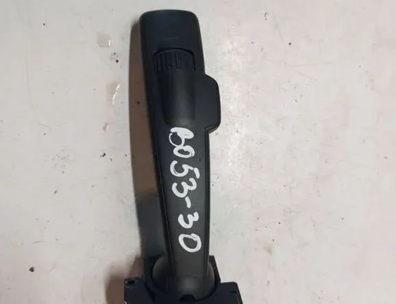 VOLVO V60 1 generation (2010-2020) Stikla tīrītāja rokturis 31394008 33132259